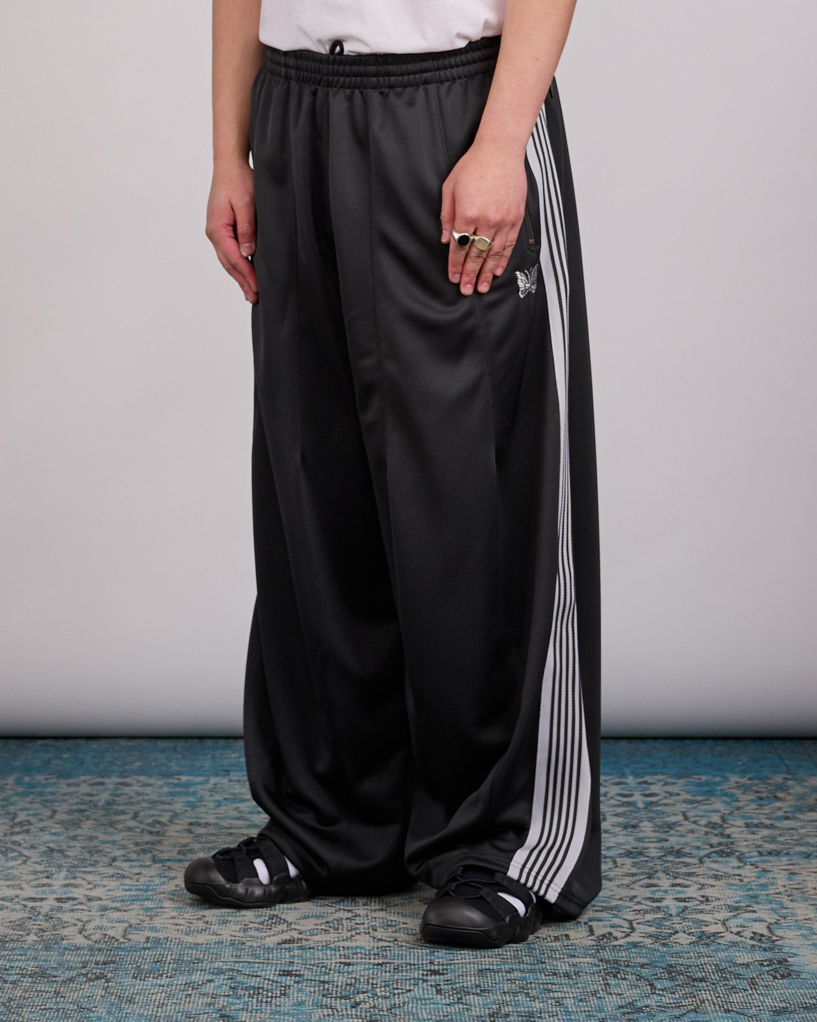 Needles H.D. Track Pant Poly Smooth Charcoal – LESS 17