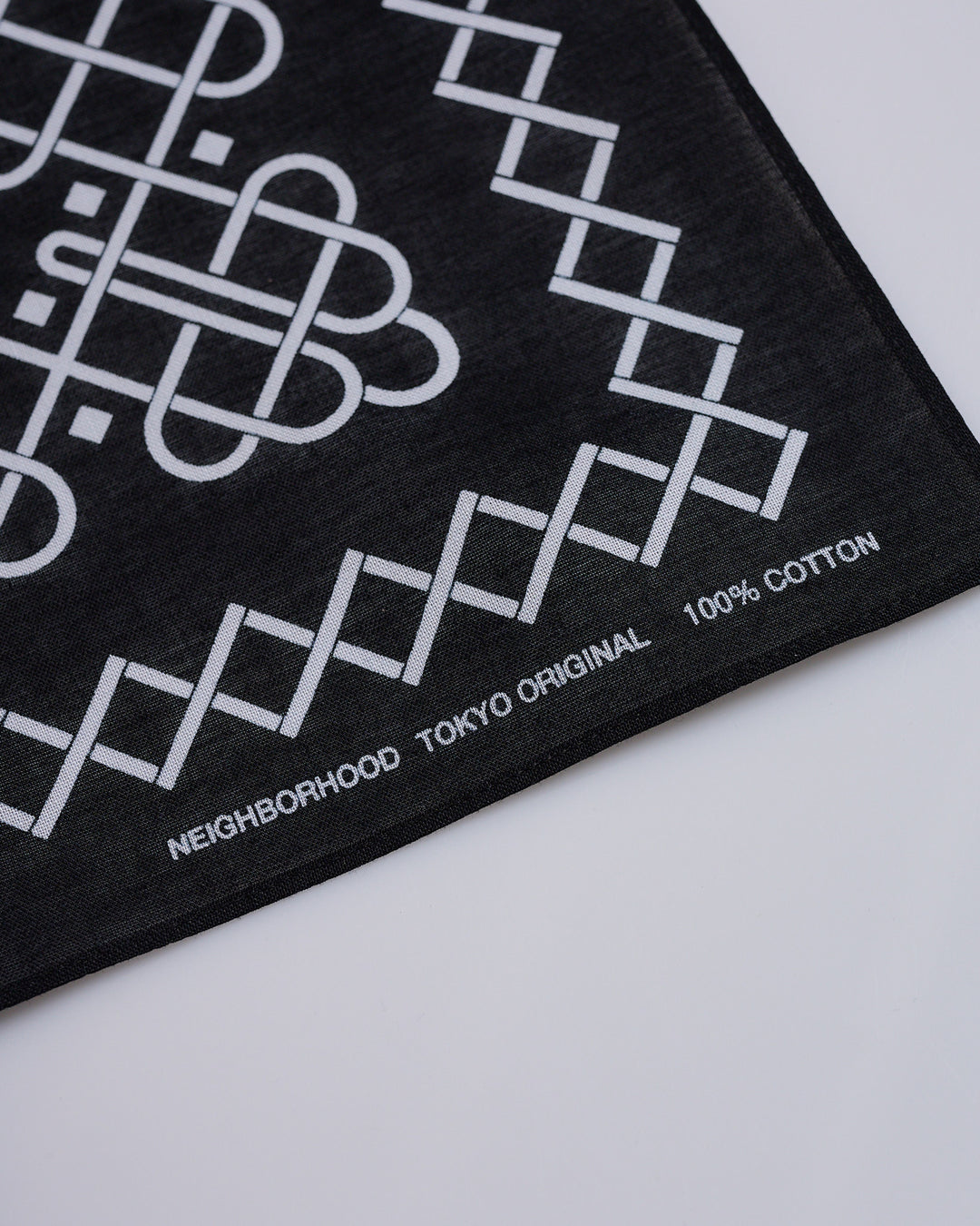 Neigbhorhood Line Pattern Bandana Black