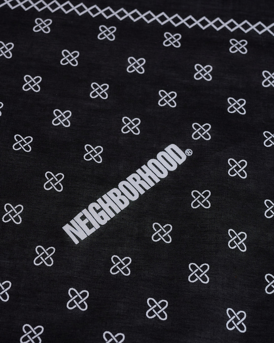 Neigbhorhood Line Pattern Bandana Black