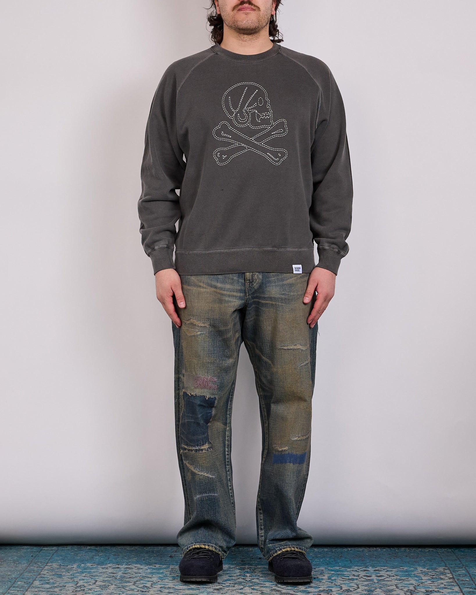 Neighborhood Pigment Dyed Crewneck Black – LESS 17