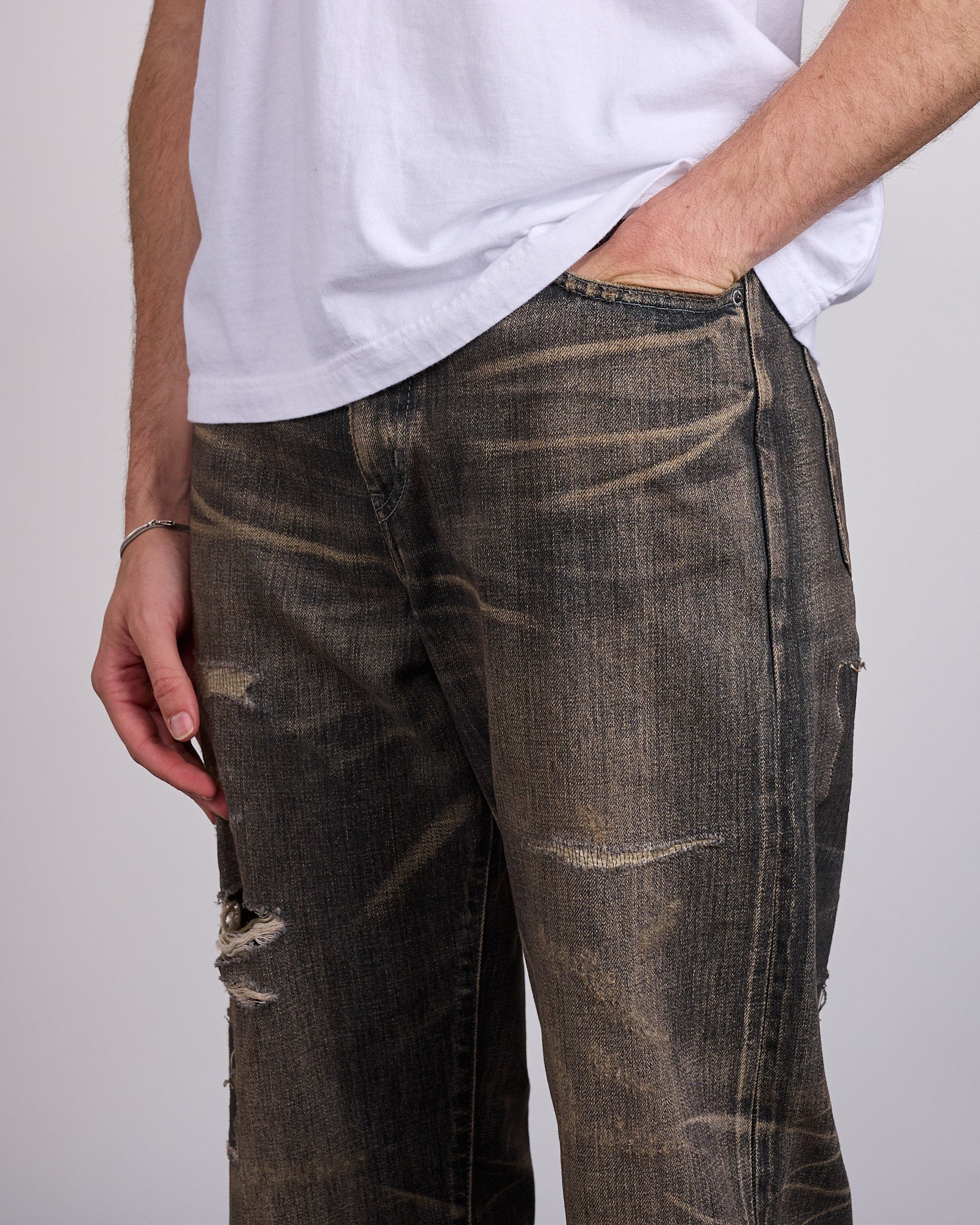 Neighborhood Savage DP Basic Jean Black – LESS 17