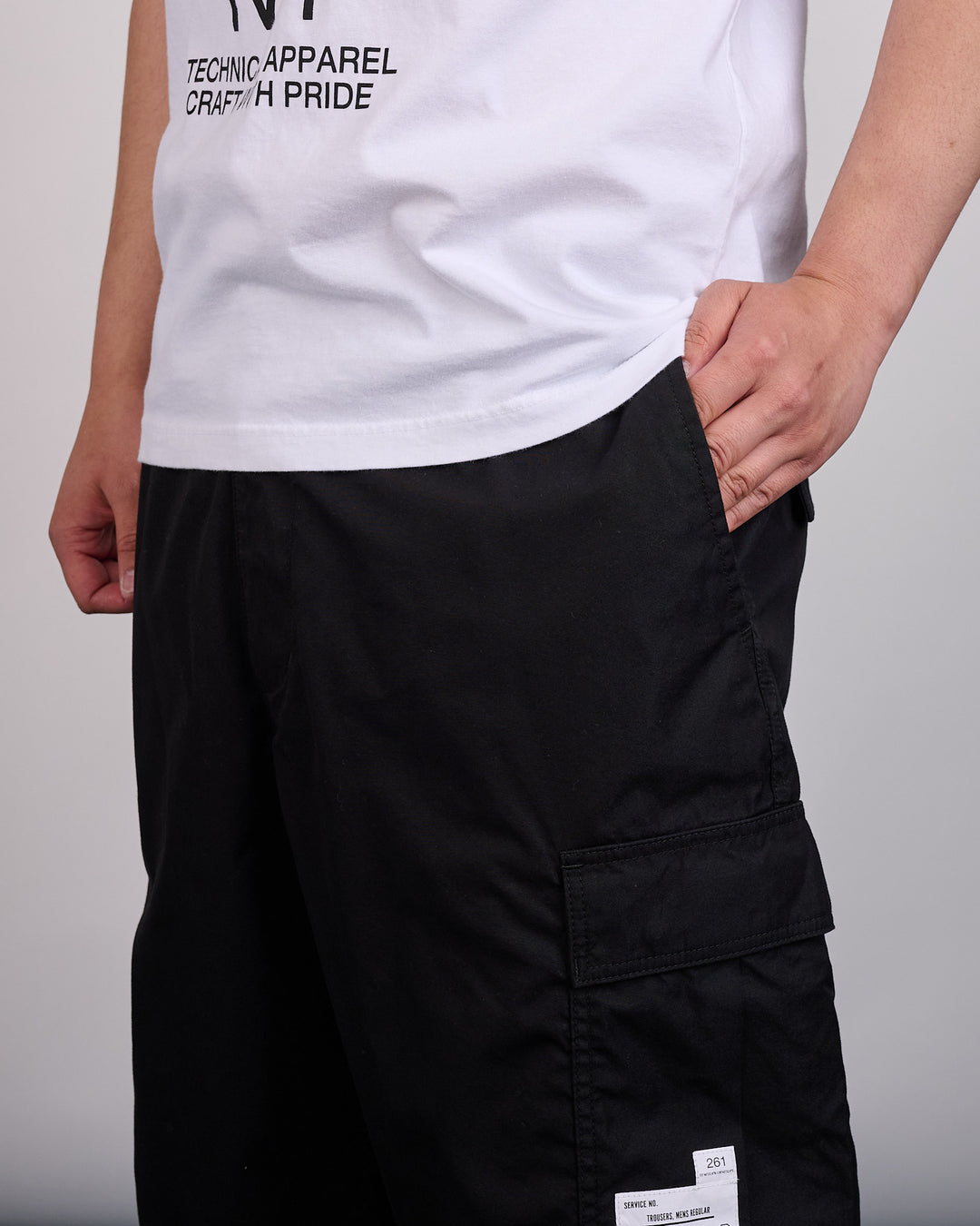 Neighborhood Wide Cargo Shorts 261 Black