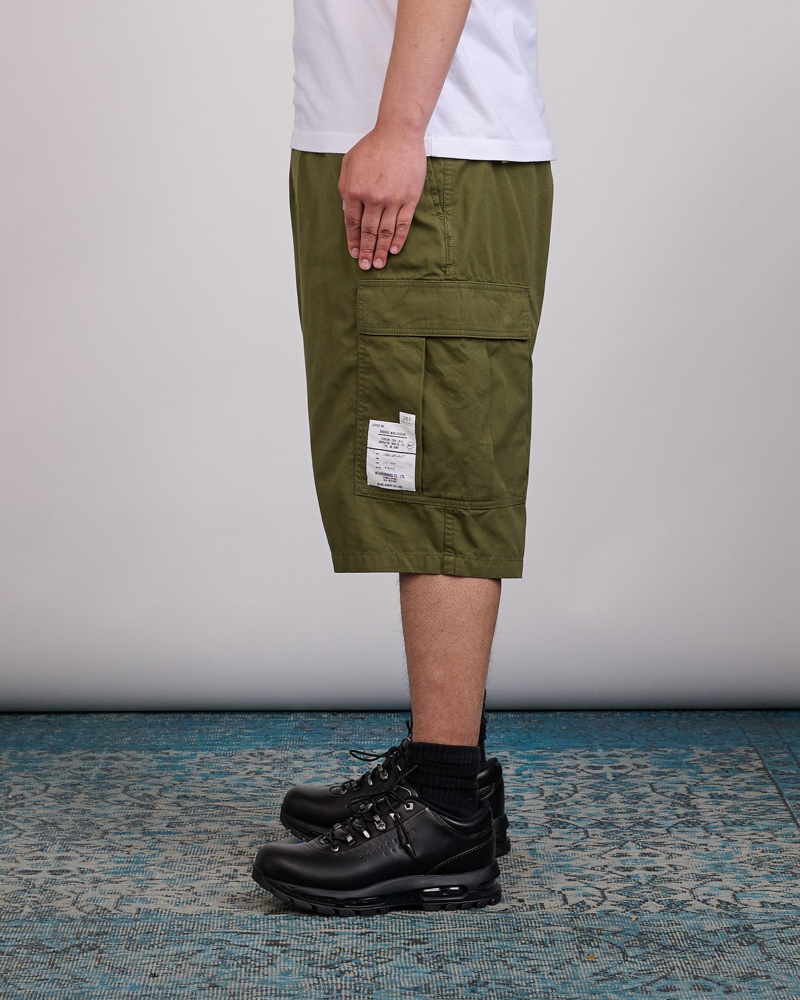 Neighborhood Wide Cargo Shorts 261 Olive Drab – LESS 17