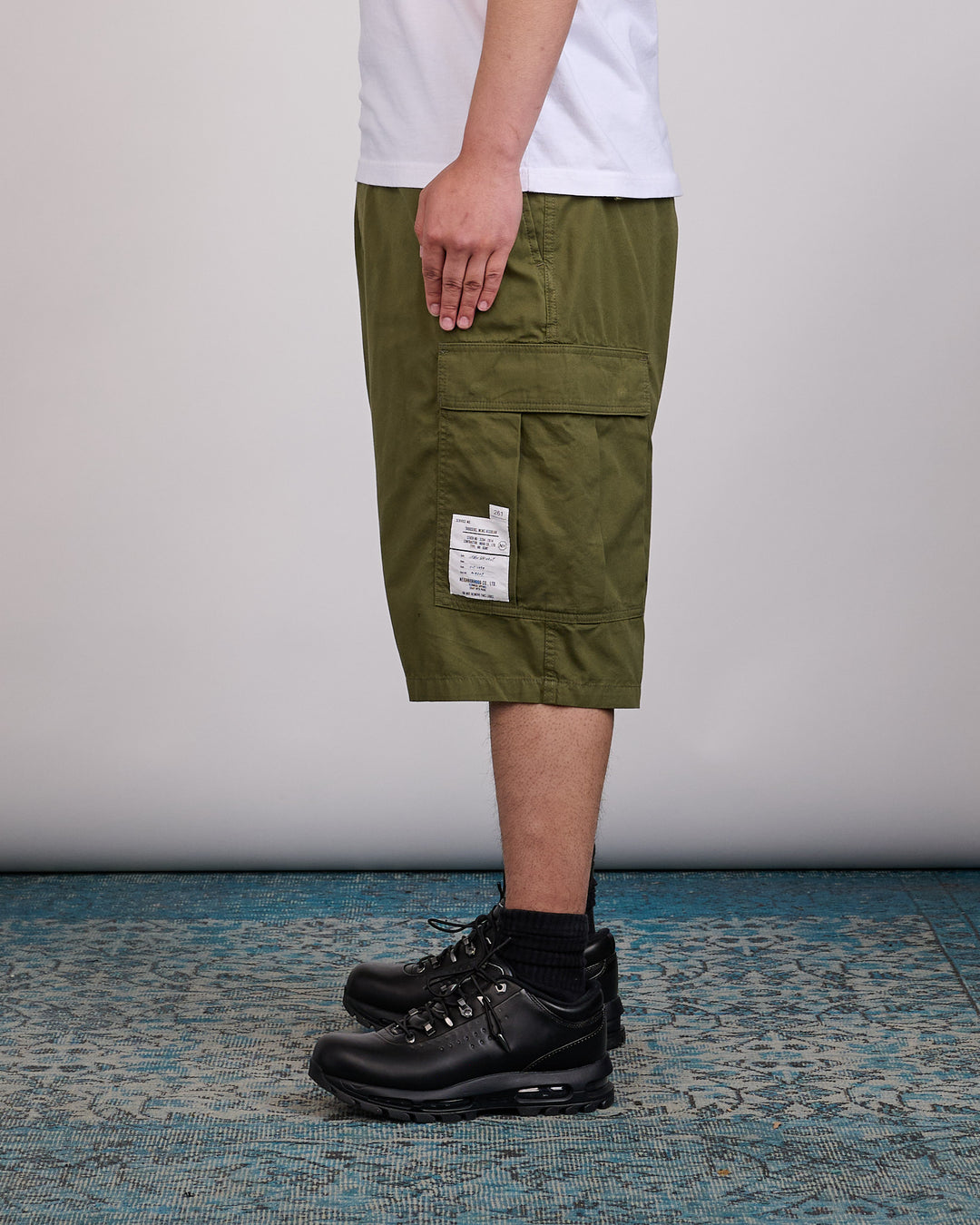 Neighborhood Wide Cargo Shorts 261 Olive Drab