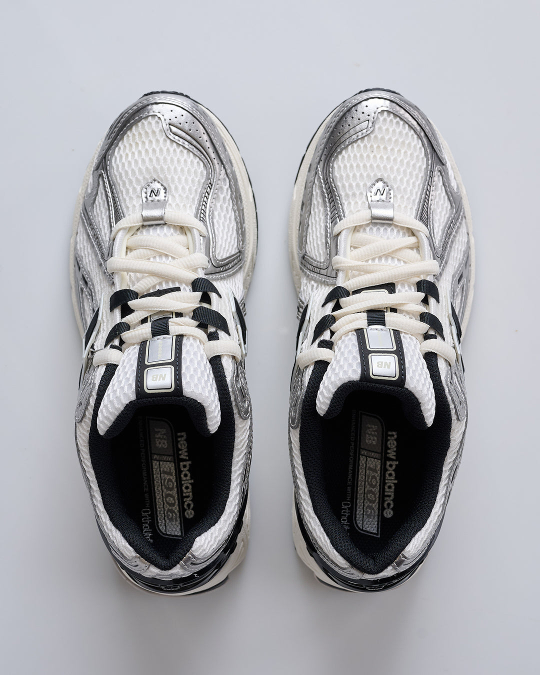 New Balance 1906R Silver/Metallic/Black/Sea Salt