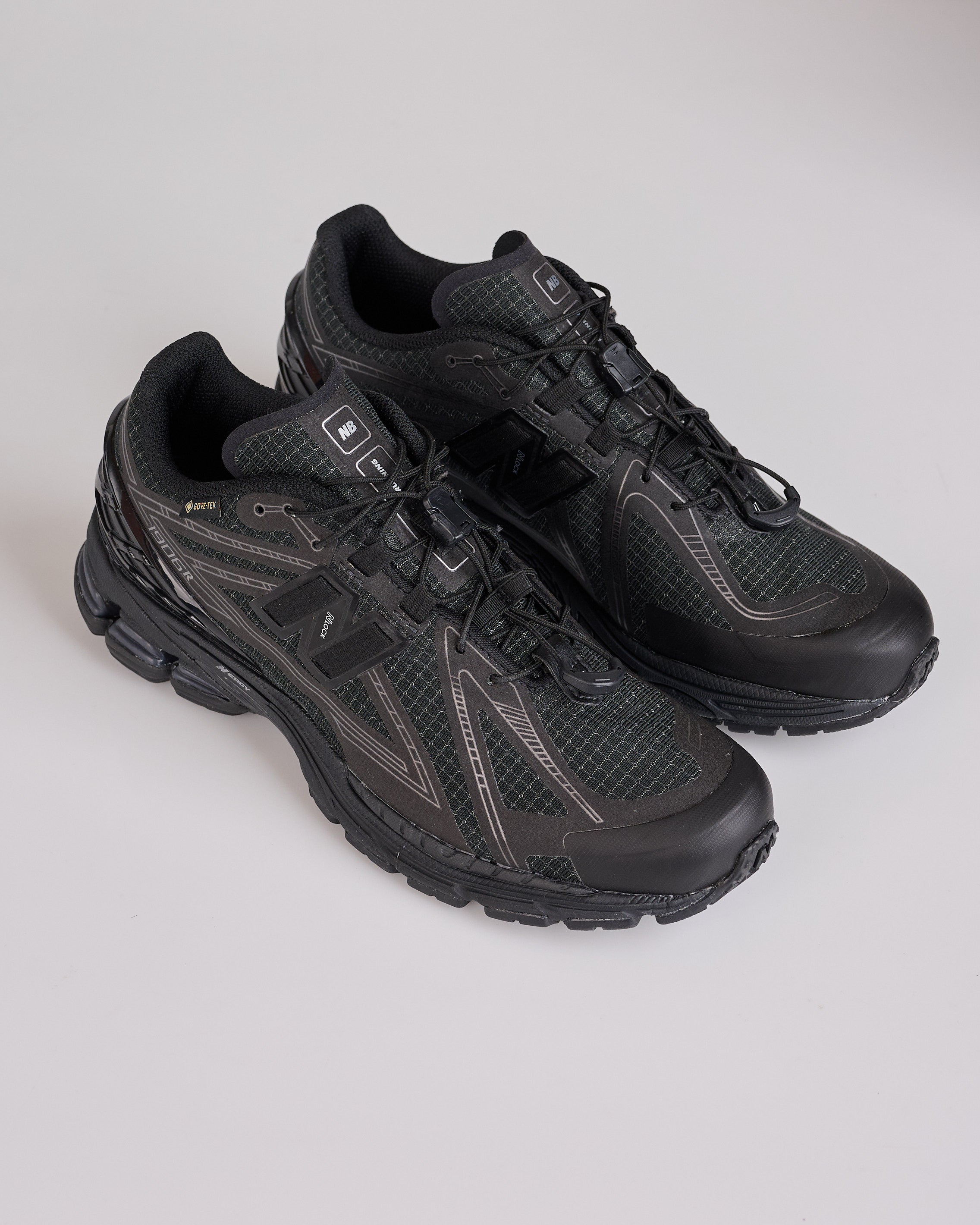 New Balance 1906X GTX Black – LESS 17