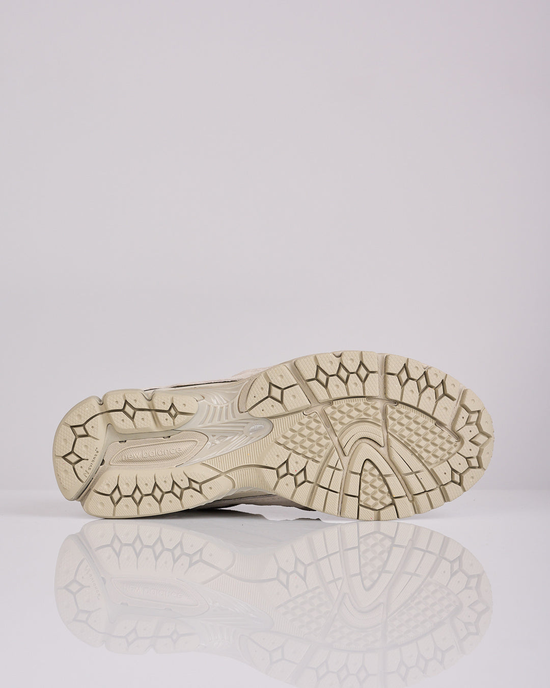 New Balance 2002D GORE-TEX Shipyard Silver