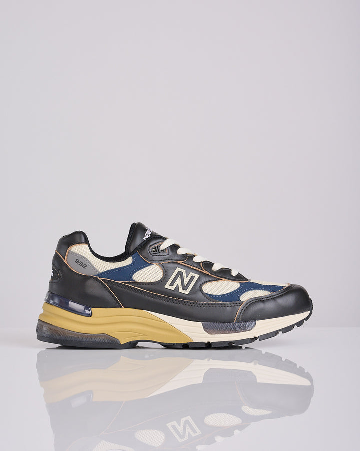 New Balance MiUSA 992 Black Turtledove Navy