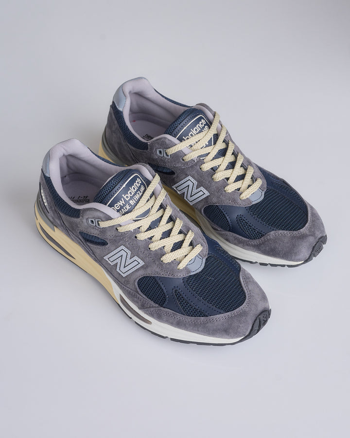 New Balance Men's U991V2 Made in UK Dark Gull Navy Blazer