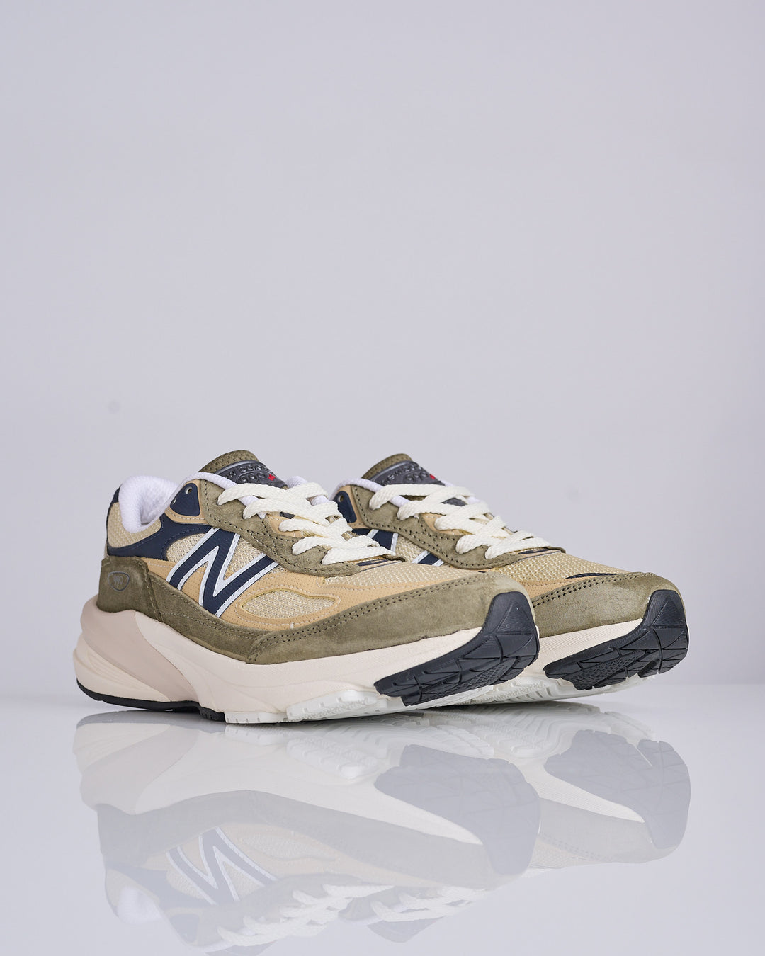 New Balance MiUSA U990V6 Dark Camo Incense U990WO6