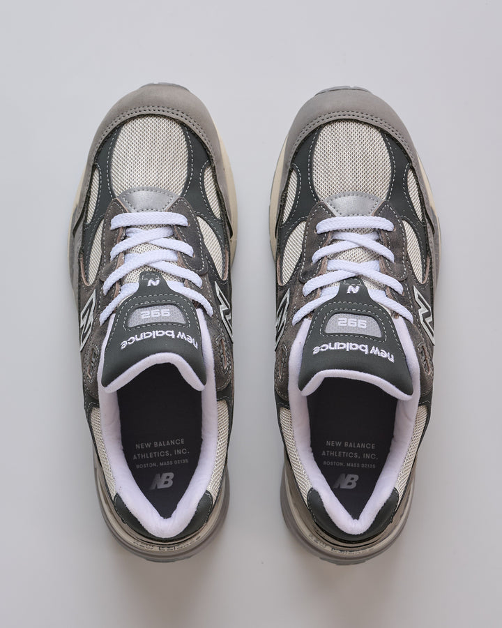 New Balance MiUSA U992 Shadow Grey