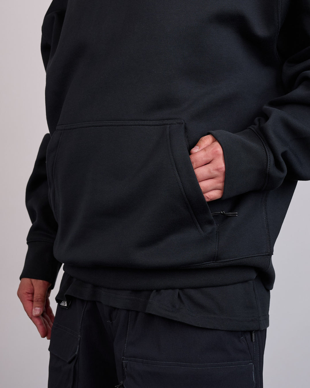 Nike ACG Therma-FIT "Tuff Fleece" Pullover Hoodie Black Anthracite Summit White