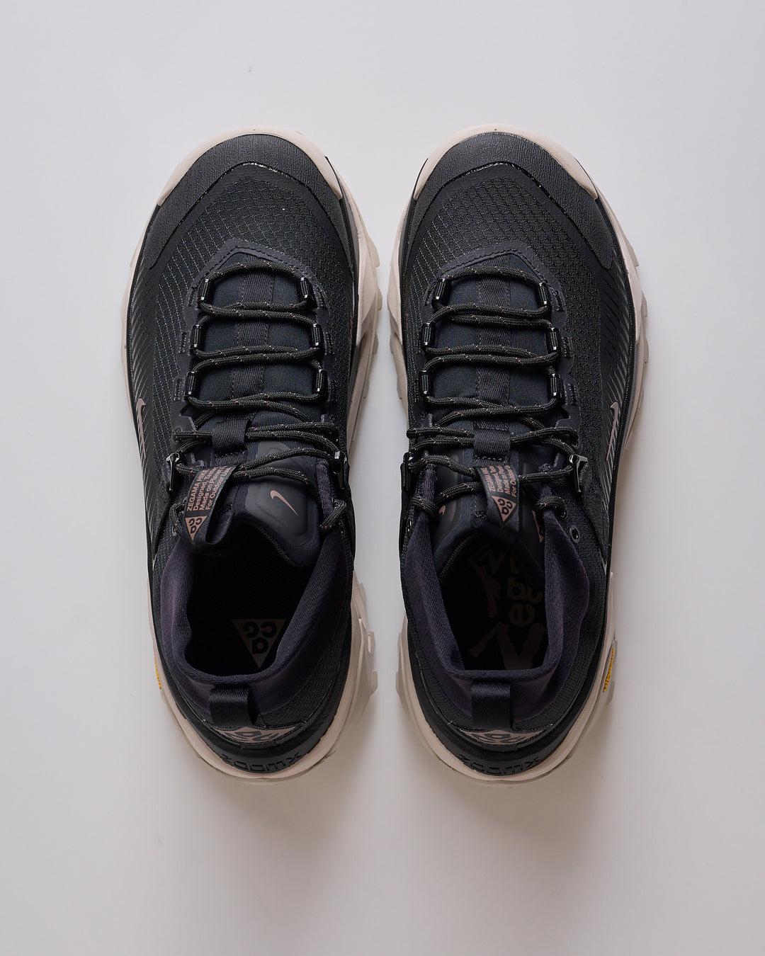 Nike ACG Zegama Hike Black Ironstone-Cream