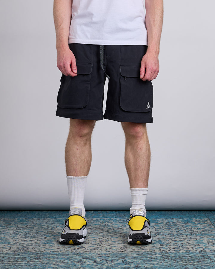 Nike ACG "Smith Summit" Zip Cargo Pants Black Anthracite Summit White