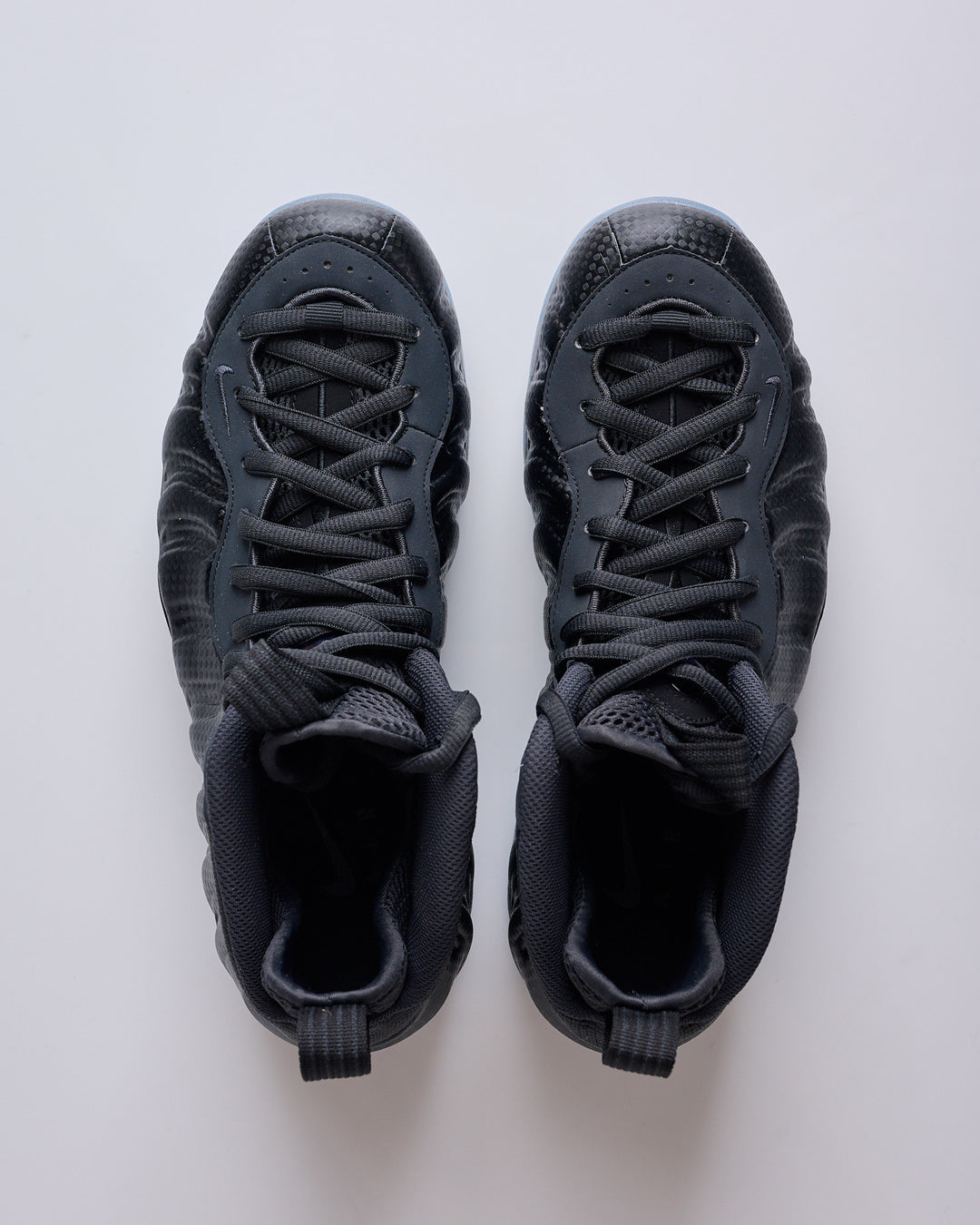 Nike Air Foamposite One Black / Black-Black-DK Smoke Grey