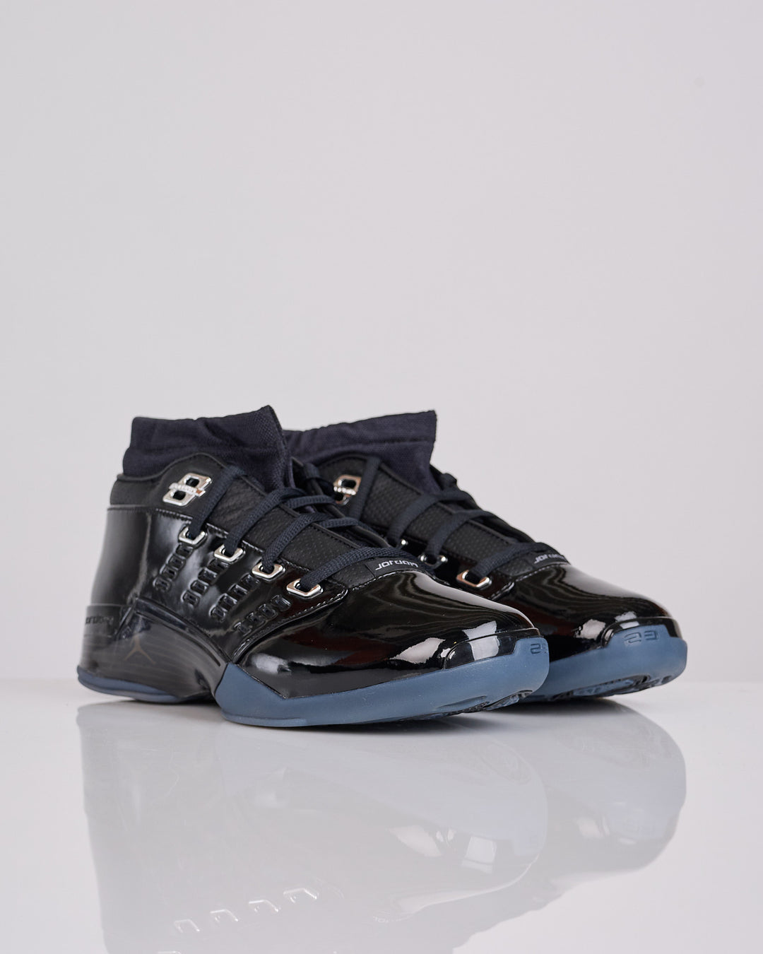 Nike Air Jordan 17 Low SP Black Black-Metallic Silver IV7640-001