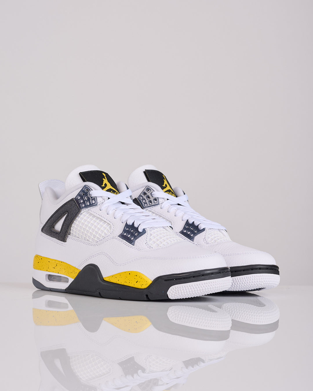 Nike Air Jordan 4 Retro "Tour Yellow" White Tour Yellow-Dark Blue Grey-Black IO2463-102