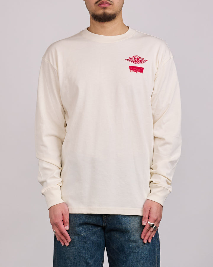 Nike Air Jordan x Levi's® Long Sleeve T-Shirt Pale Ivory Black University Red