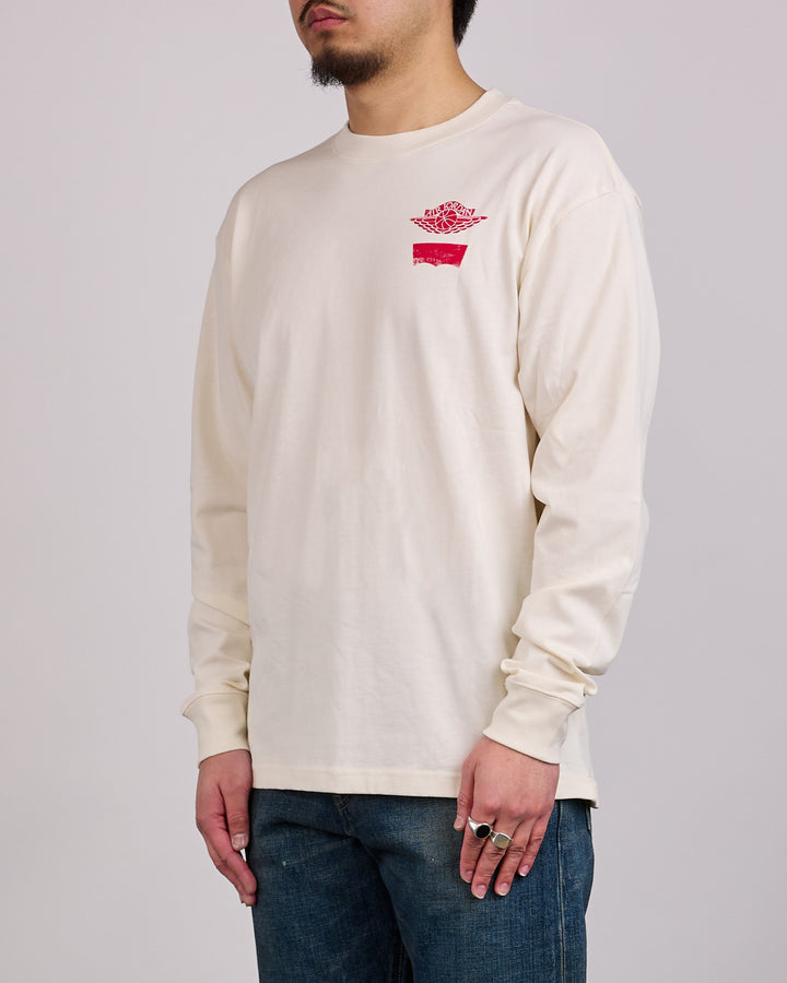Nike Air Jordan x Levi's® Long Sleeve T-Shirt Pale Ivory Black University Red