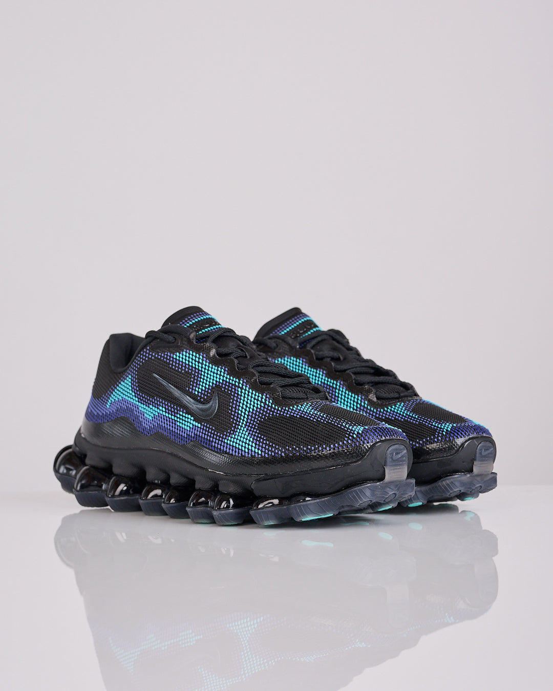 Nike Air Liquid Max Black Black-Radiant Blue-Sapphire IQ7634 004