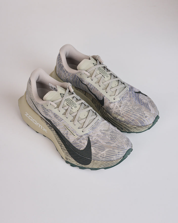 Nike ACG Ultrafly Trail Spruce FogcBlack Spruce-Sea Glassc HF5668 300
