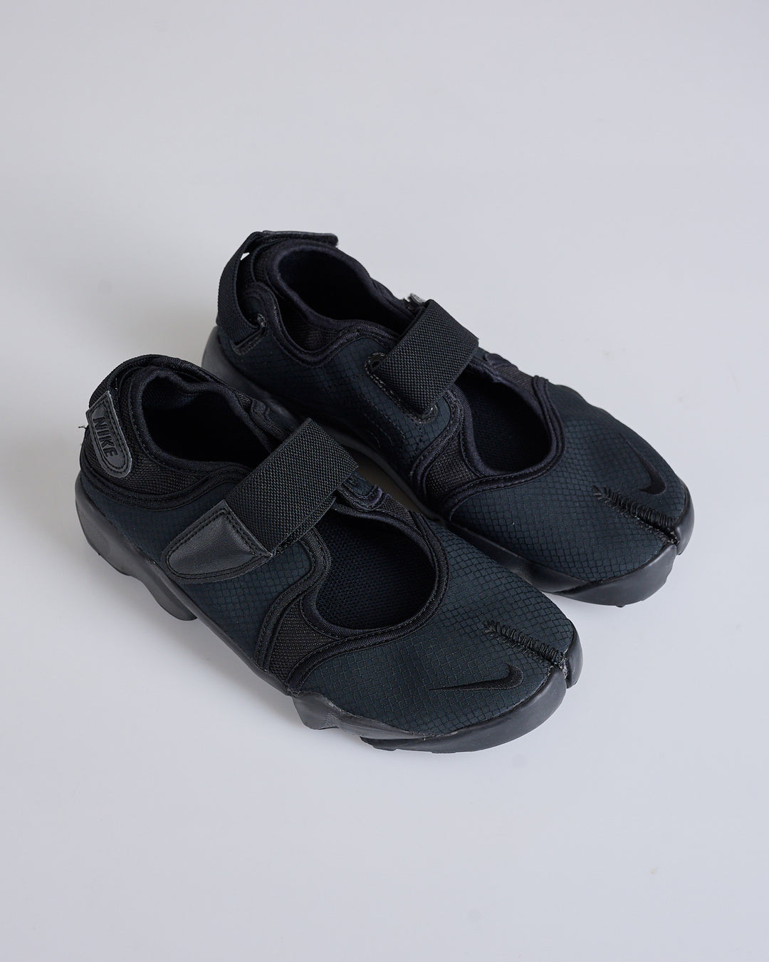 Nike Air Rift Breathe Black Black-White DN1338-004