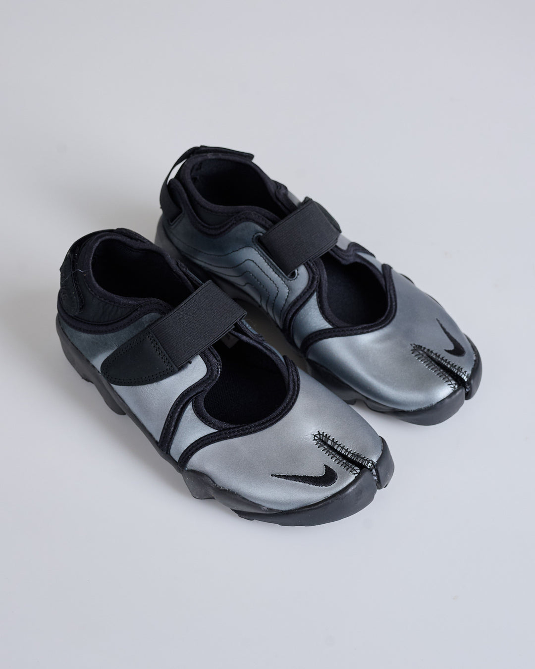 Nike Air Rift Leather Metallic Silver Black IH3656-095