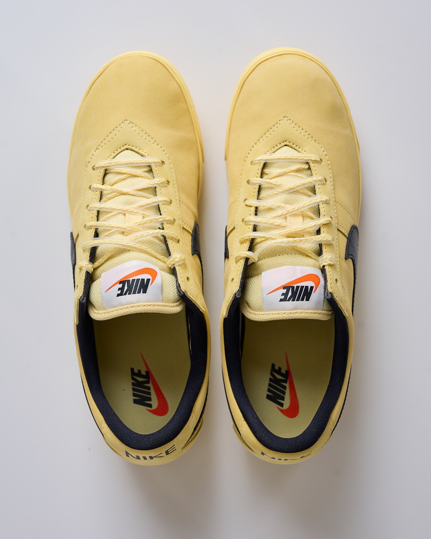 Nike Astrograbber Soft Yellow Black-Sail-Safety Orange IH2341 700