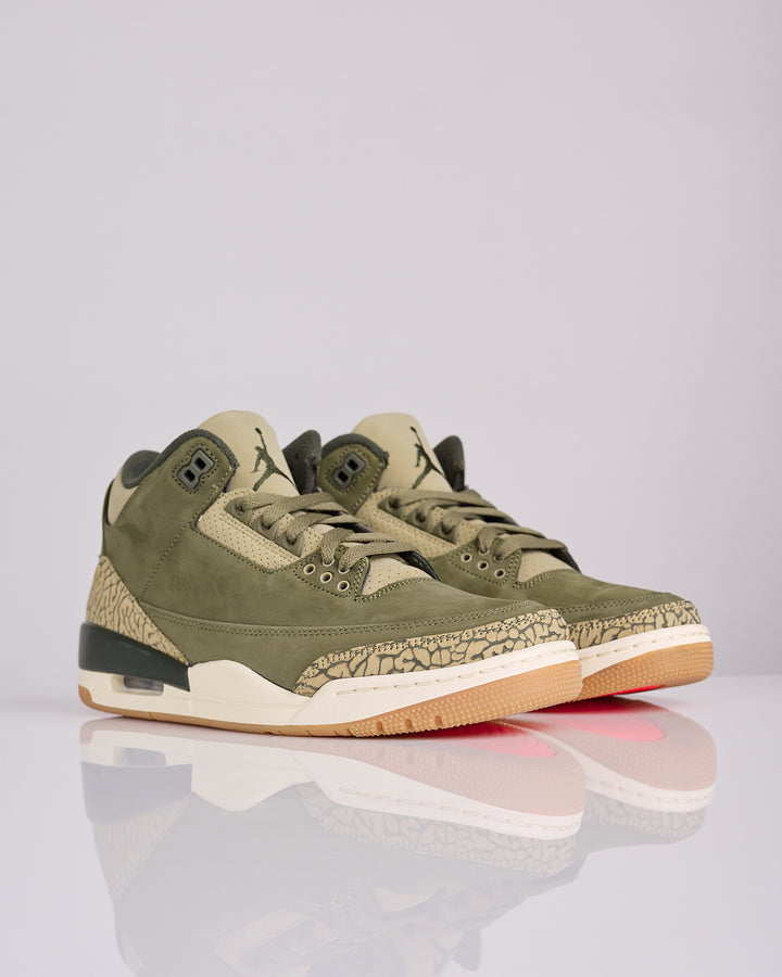 Air Jordan 3 Retro Medium Olive DN3707 202
