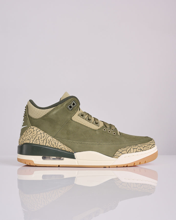 Air Jordan 3 Retro Medium Olive DN3707 202