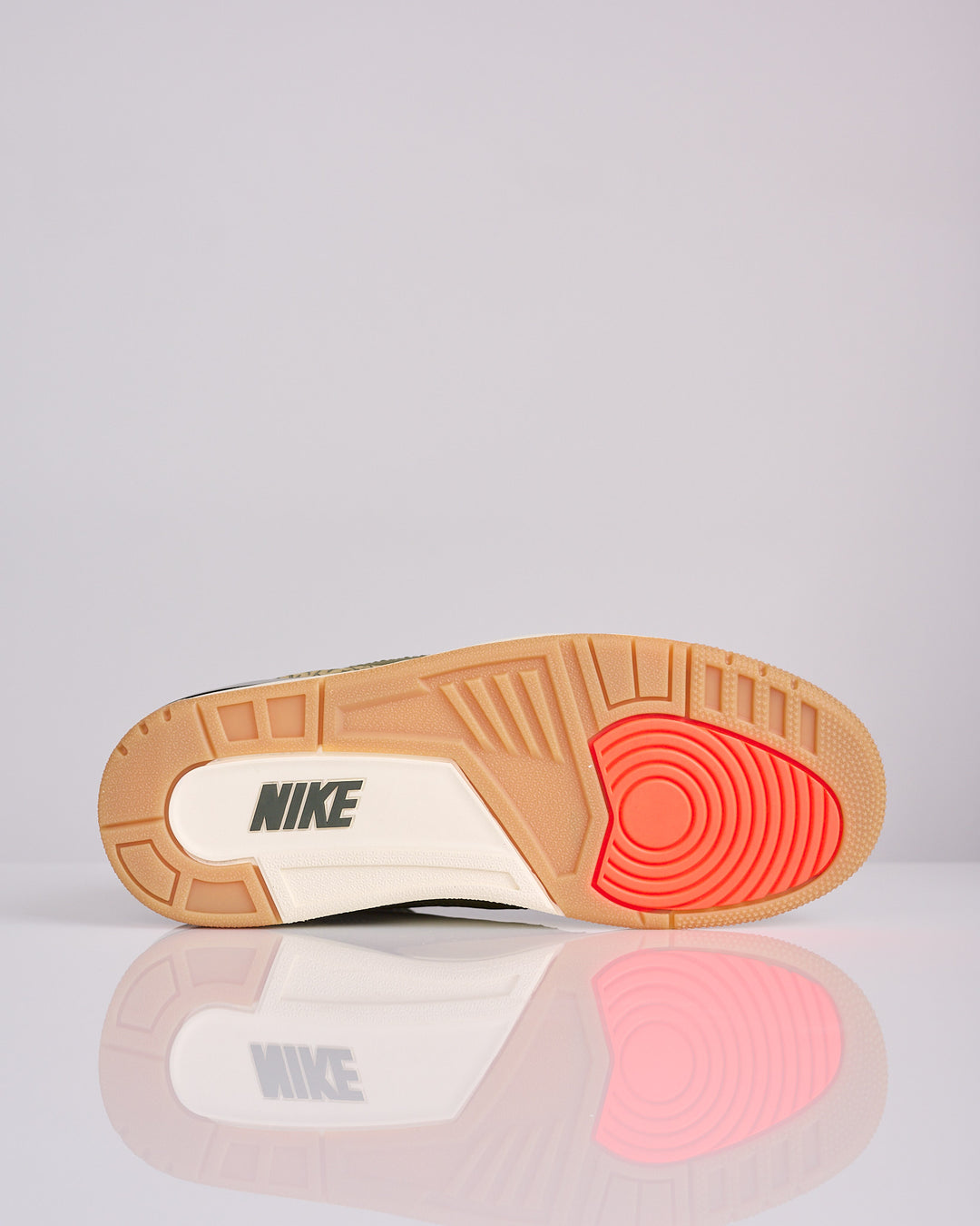 Air Jordan 3 Retro Medium Olive DN3707 202