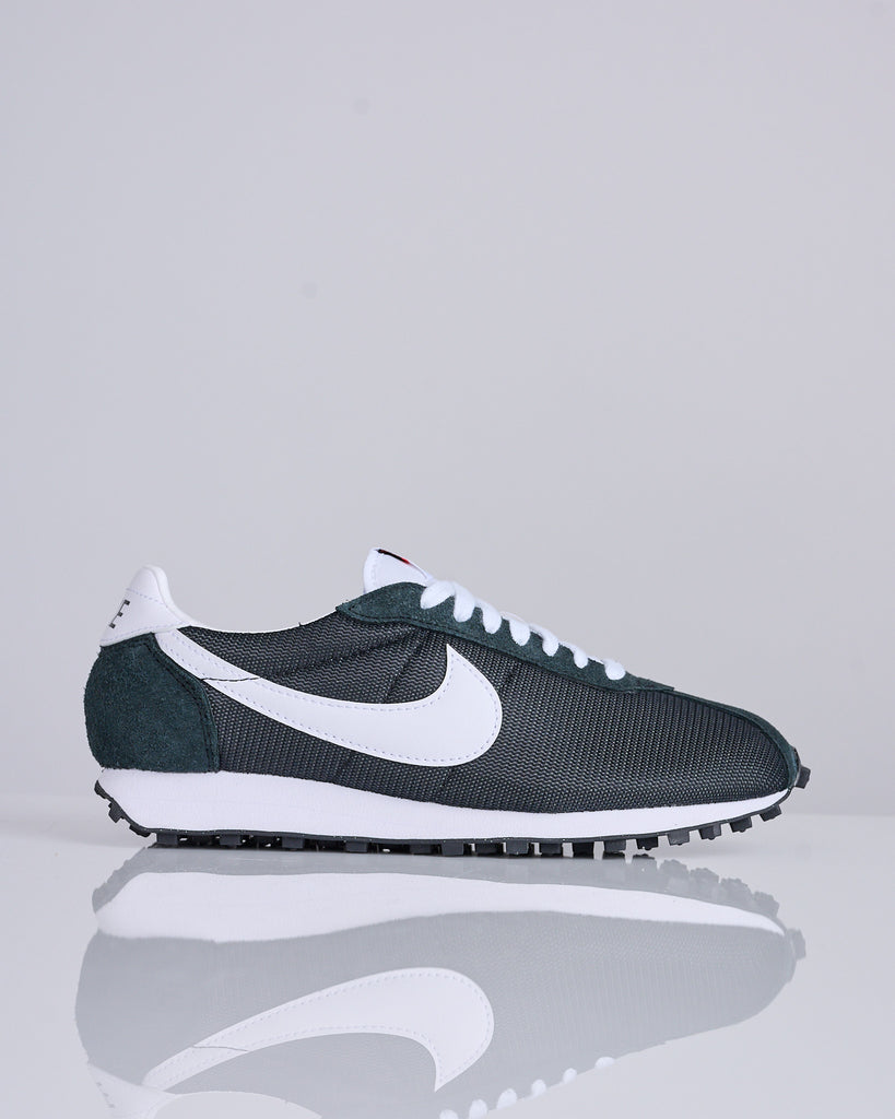 ナイキクロット　Nike CLOTxTennis Classic ACTZ　貴重 NikeLD-