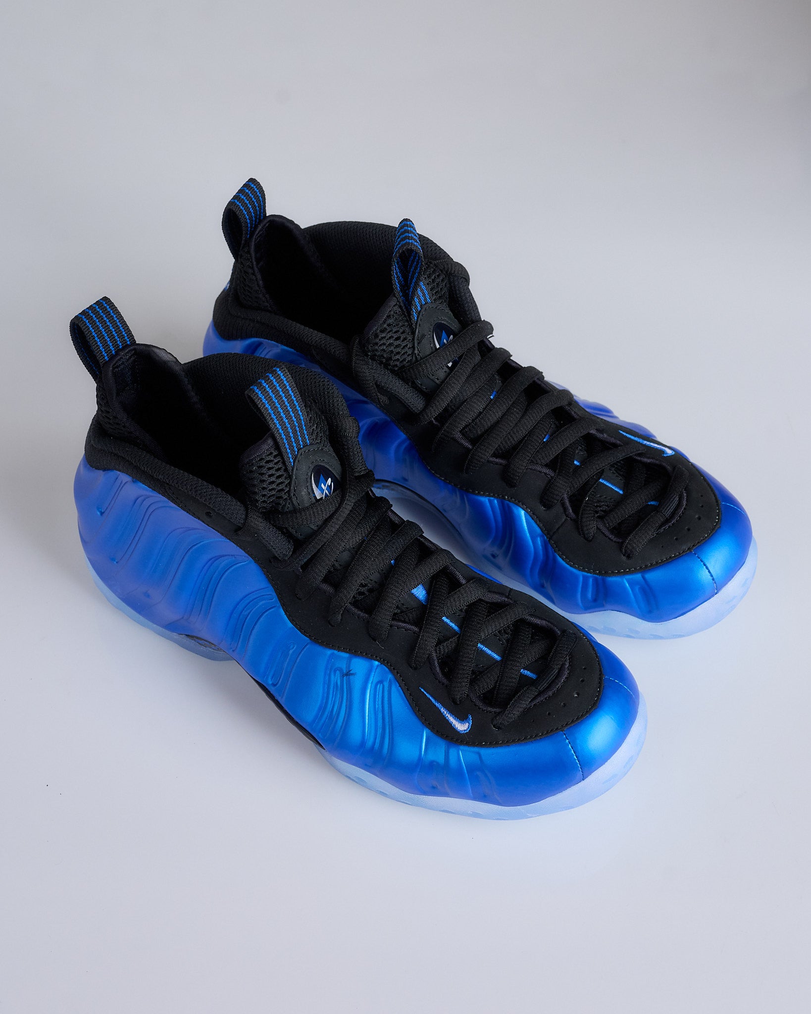 Nike Men s Air Foamposite One Dk Neon Royal White Black Clear LESS 17