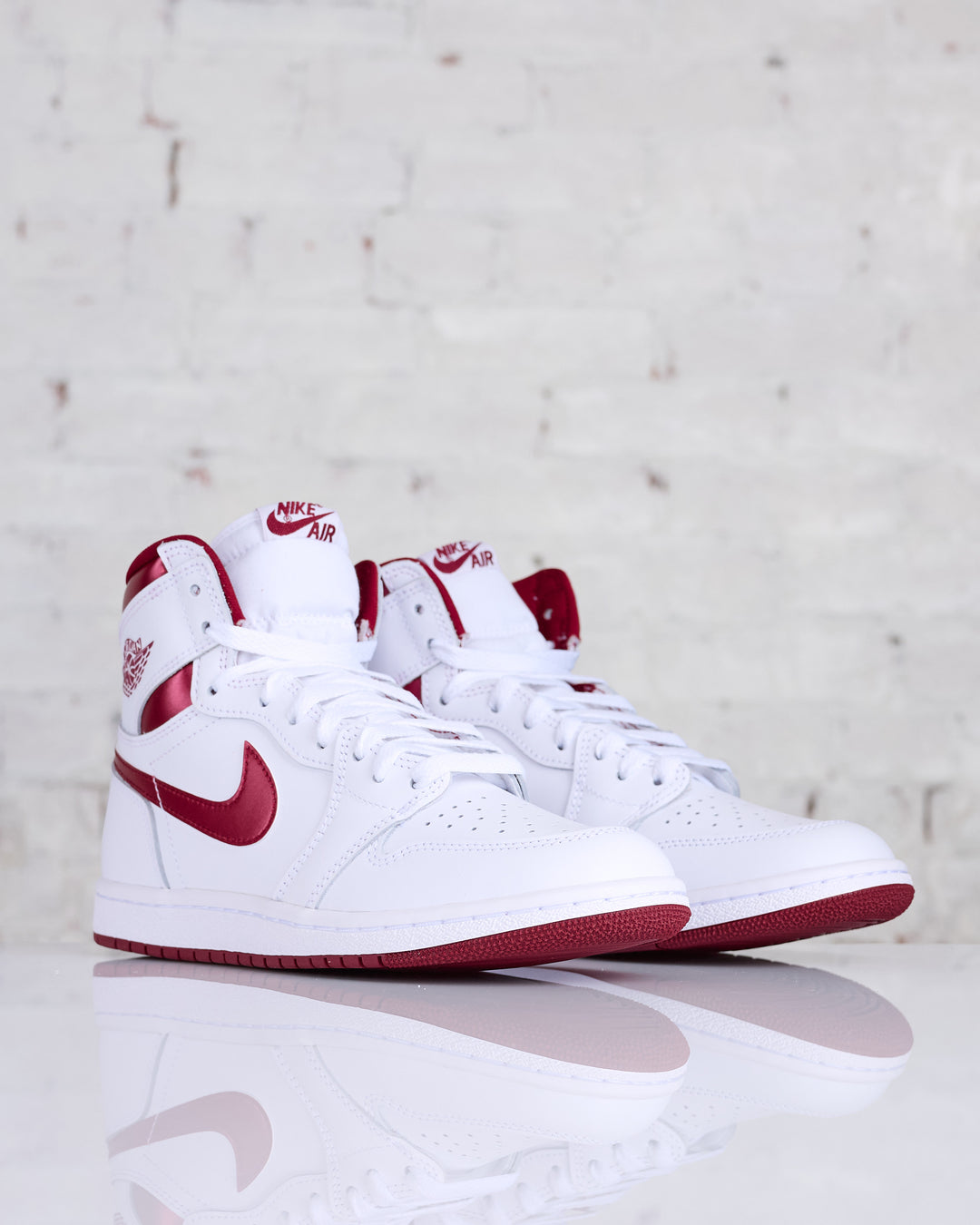 Nike Men's Air Jordan 1 High '85 "Metallic Burgundy" White/Team Red-White