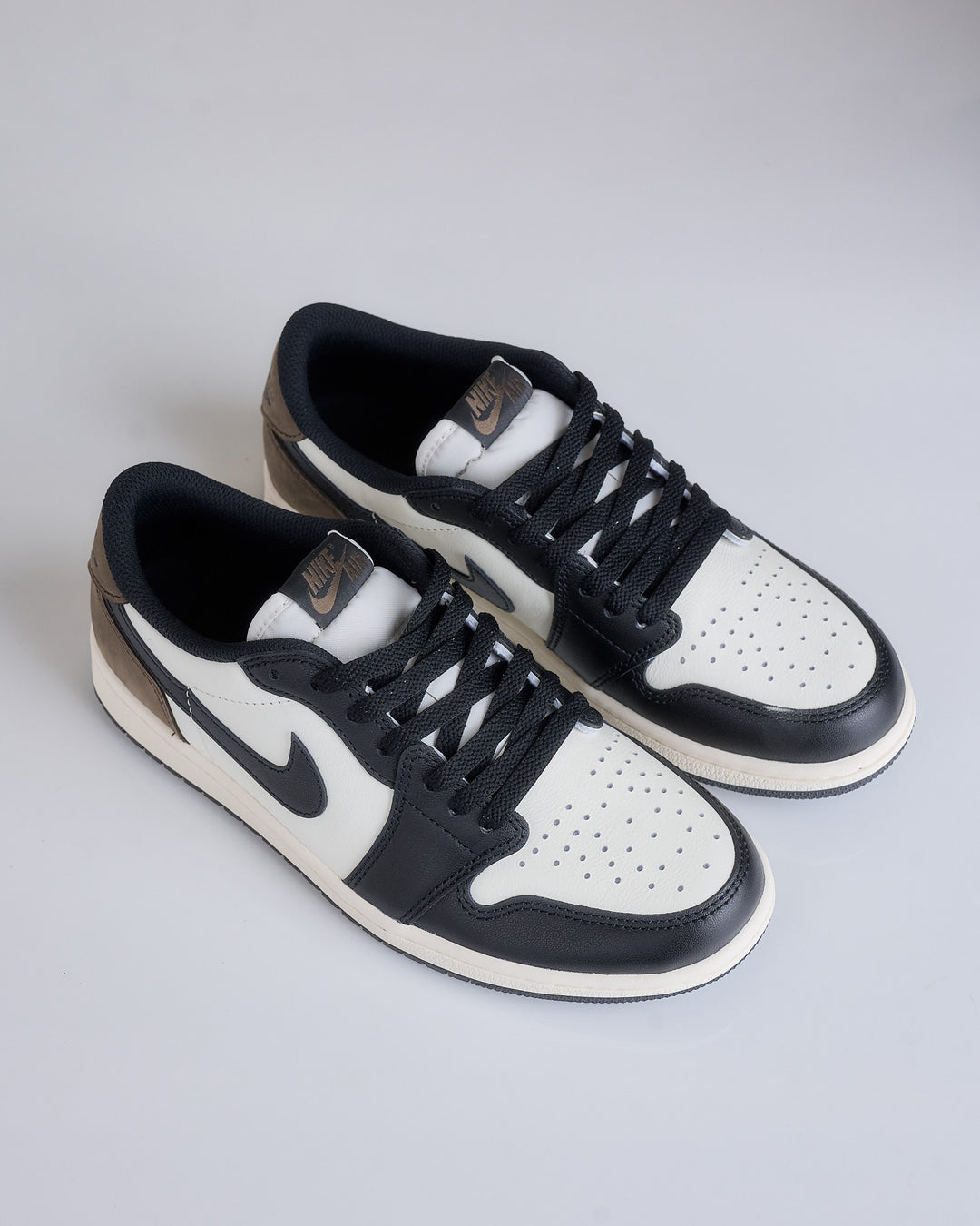 Nike Men's Air Jordan 1 Low OG "Mocha" Sail Black-Dark Mocha