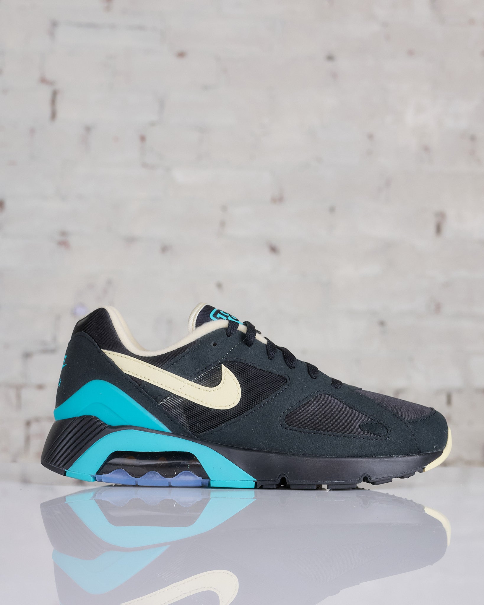 Nike 180 black on sale