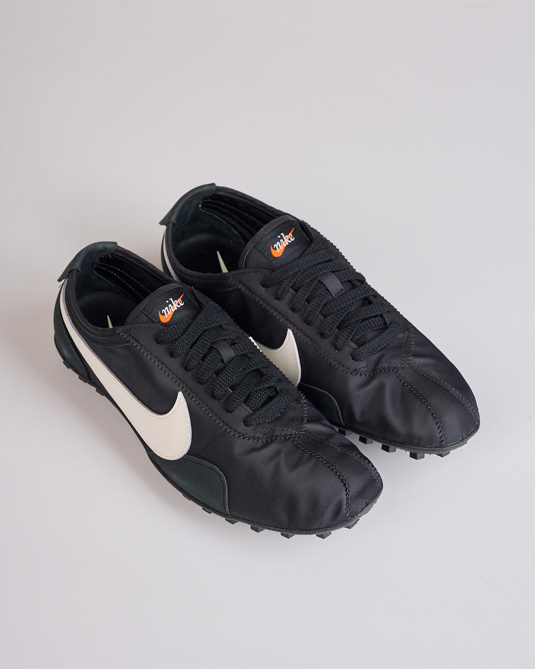 Nike Moon Shoe OG Black Sail-Black-Safety Orange IX3952-001