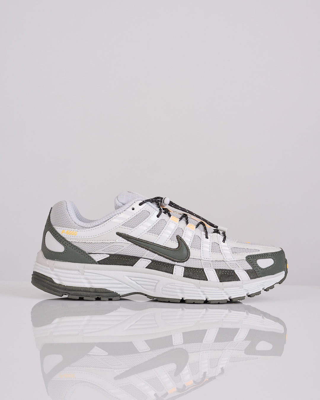 Nike P-6000 Grey Fog Newsprint-Photon Dust HQ3818 002