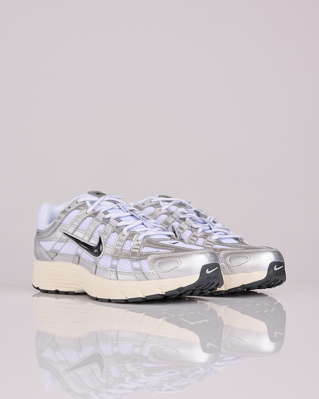 Nike P-6000 White Black-Metallic Silver-Flt Silver CD6404 105