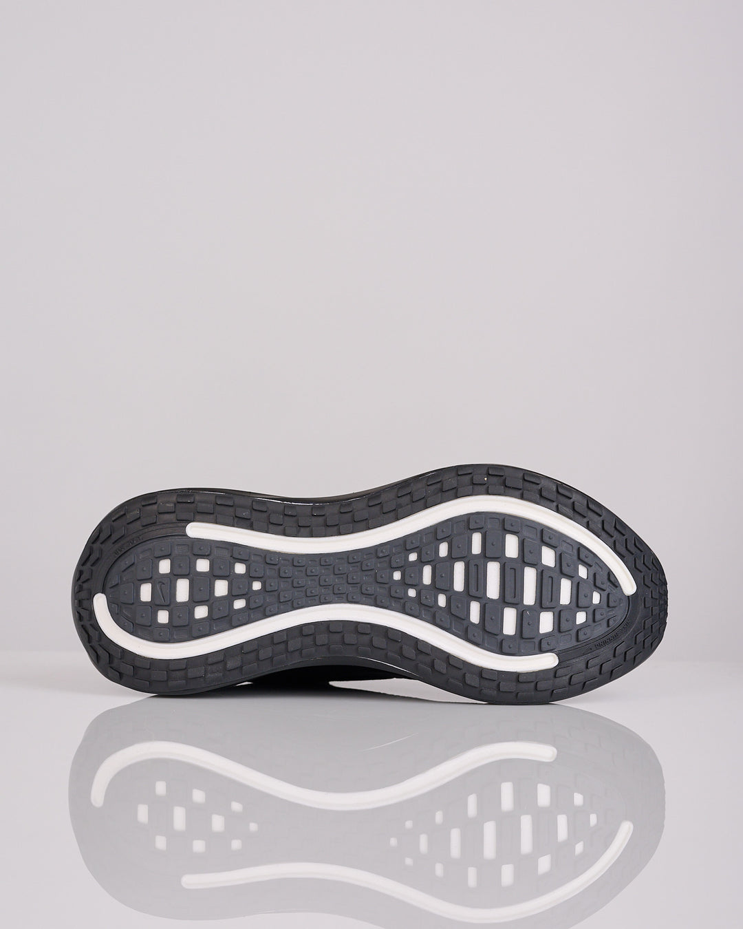 Nike Vomero Plus Black Dk Smoke Grey-Mtlc Dark Grey HV8150 003