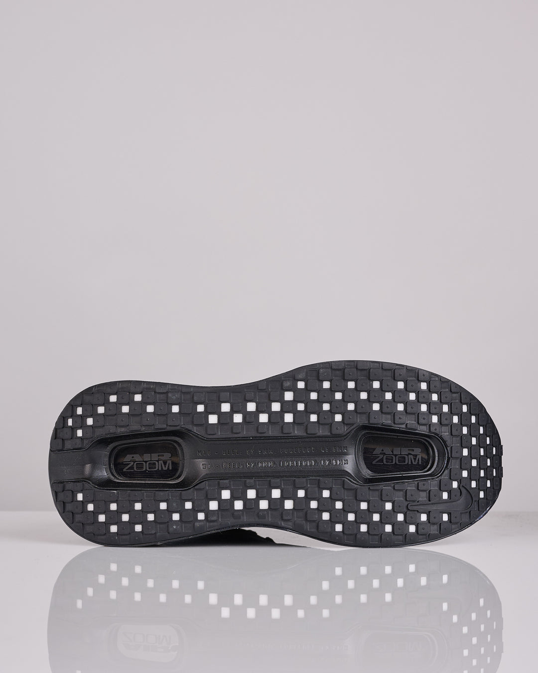 Nike Vomero Premium SP Black/Black-White IQ0627-001