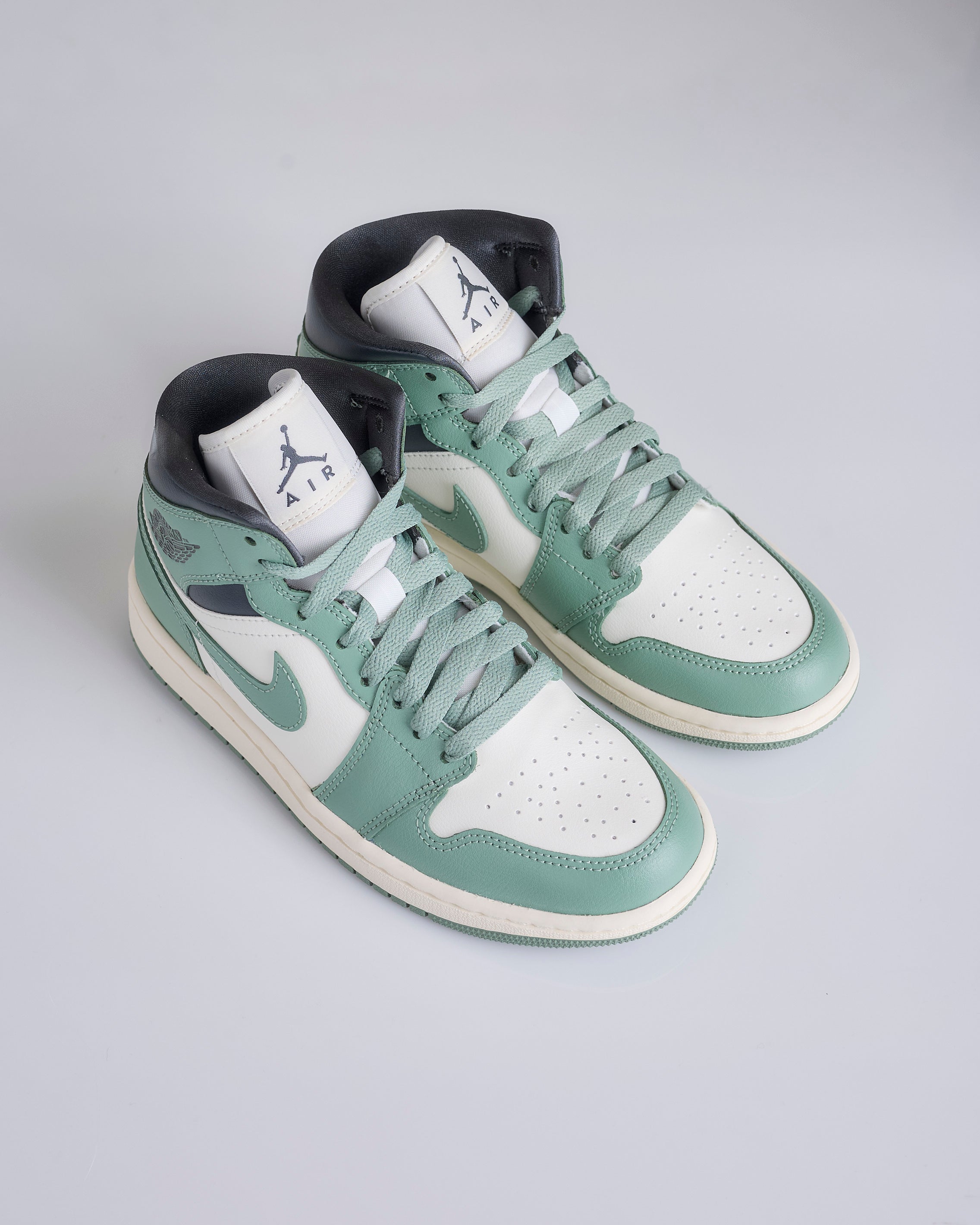 Nike Women's Air Jordan 1 Mid Sail Jade Smoke-Anthracite – LESS 17