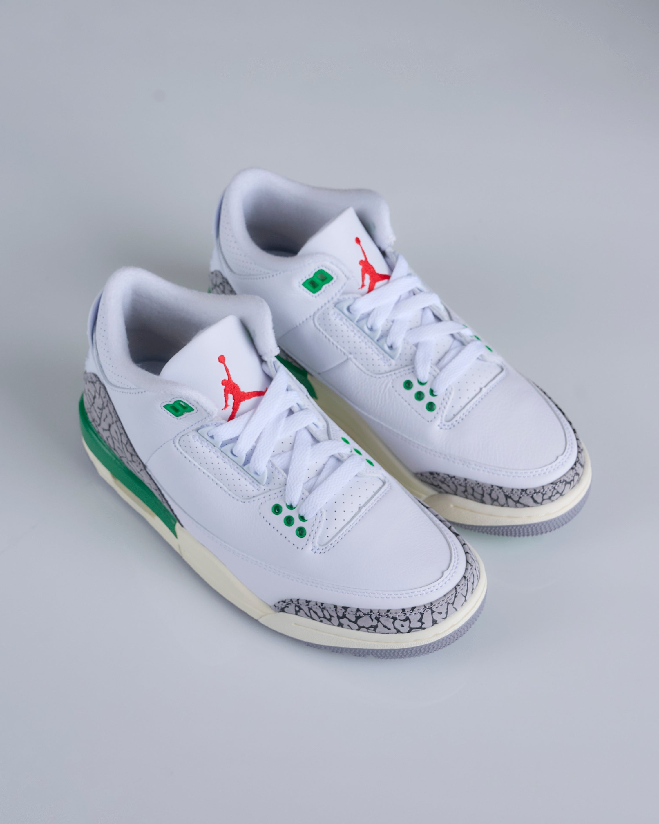 Nike Women's Air Jordan 3 Retro White / Varsity Red-Lucky Green