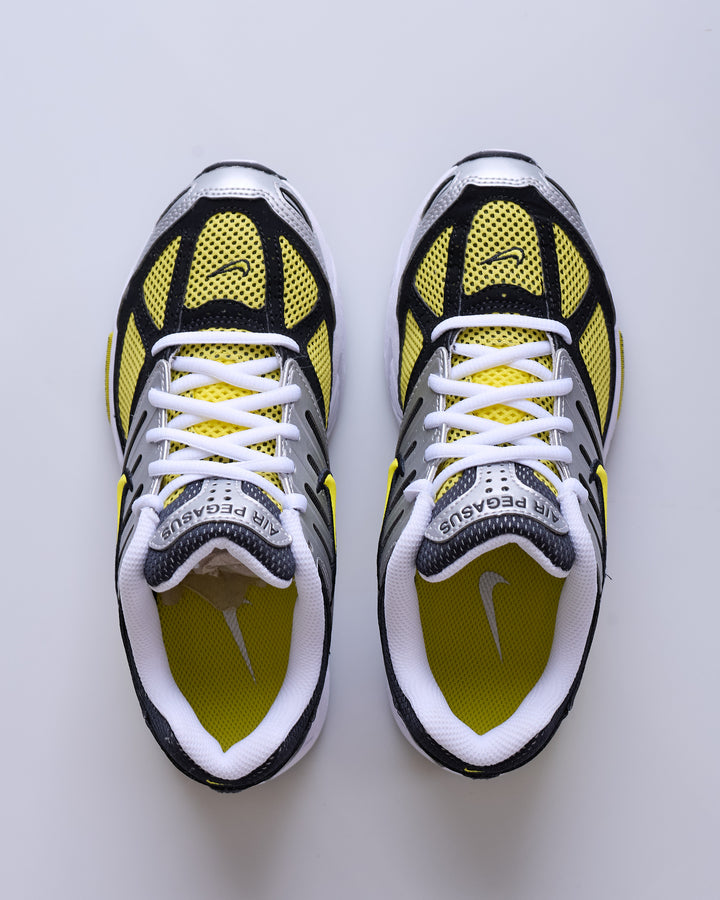 Nike Women's Air Pegasus 2005 White/Opti Yellow-Metallic Silver-Black