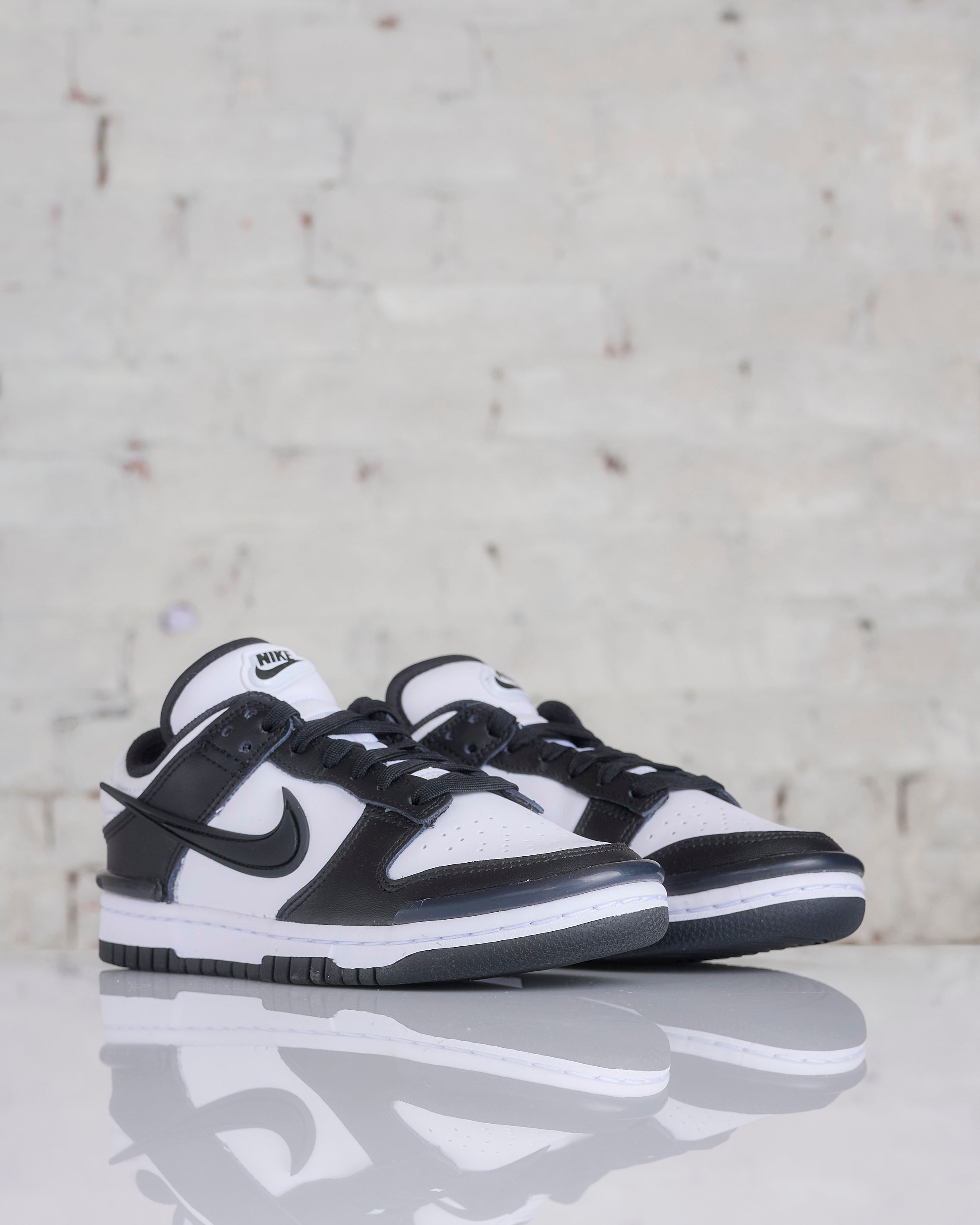 Nike Women's Dunk Low Twist Black White-Black DZ2794 001 – LESS 17