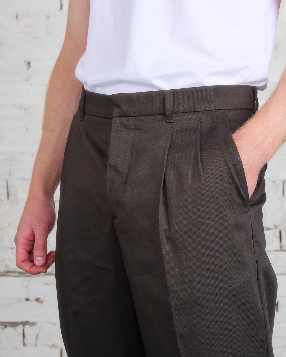 Norse Projects Christopher Relaxed Pleated Trouser Espresso