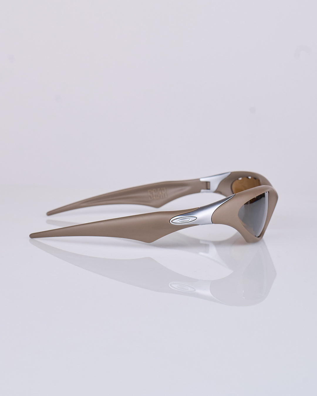 Oakley x SATISFY Scar Satisfy Falcon Prizm Tungsten Vented