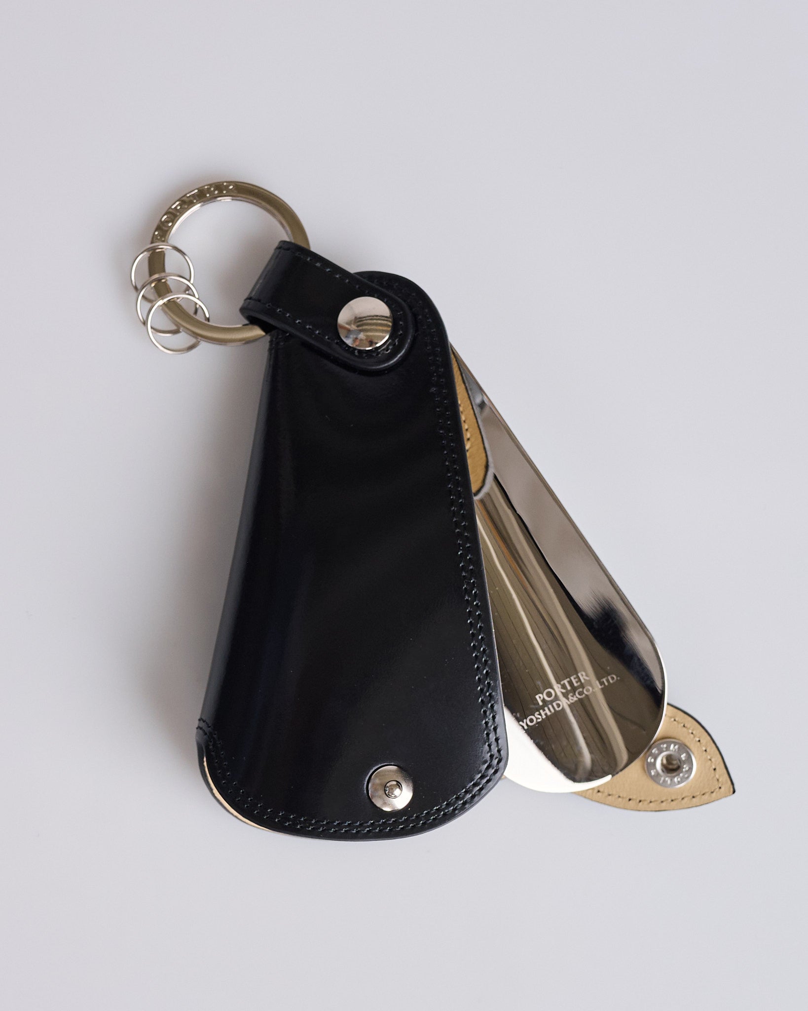 Porter Counter Key Holder & Shoe Horn Black – LESS 17