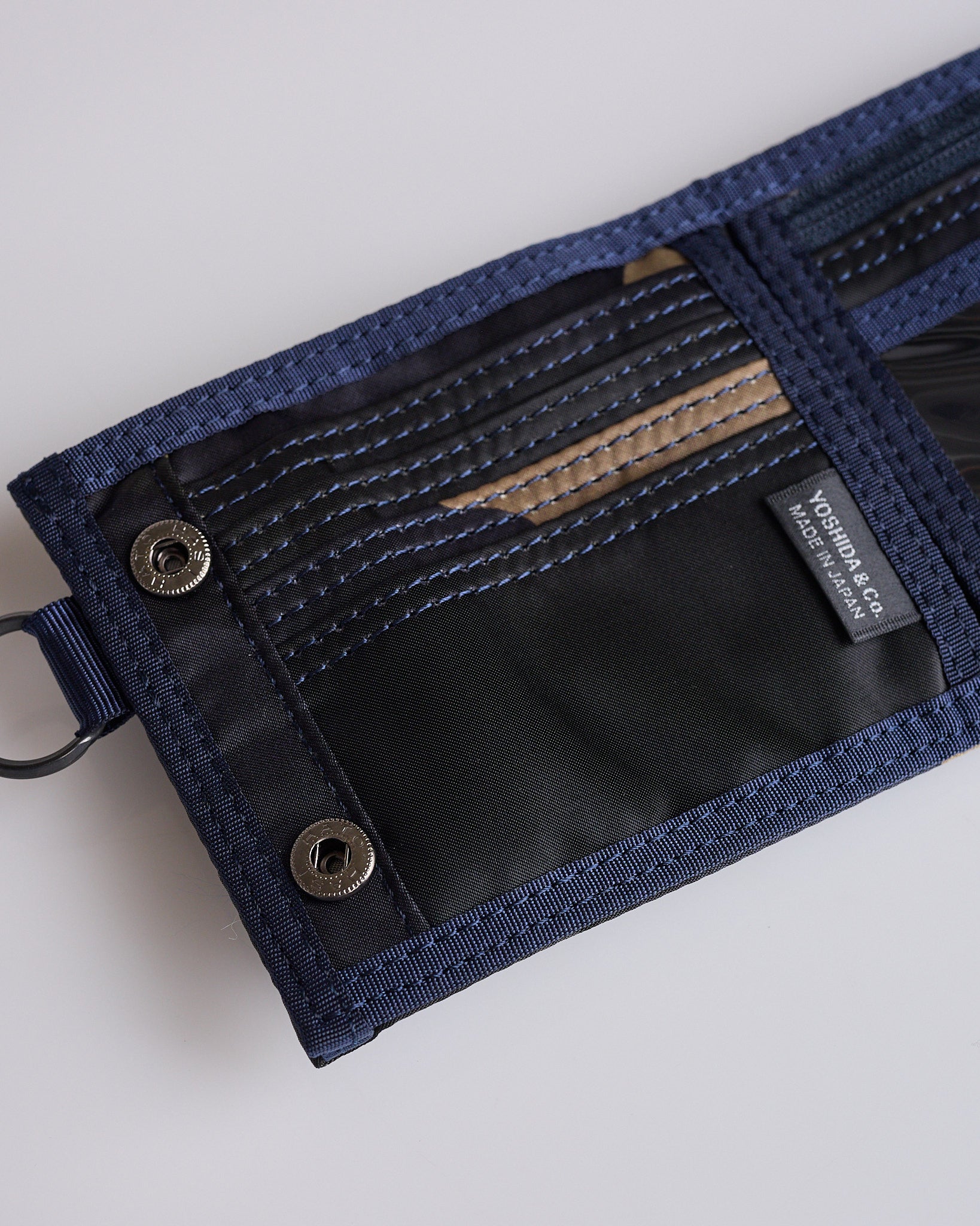 Porter Counter Shade Original Wallet Woodland Khaki – LESS 17
