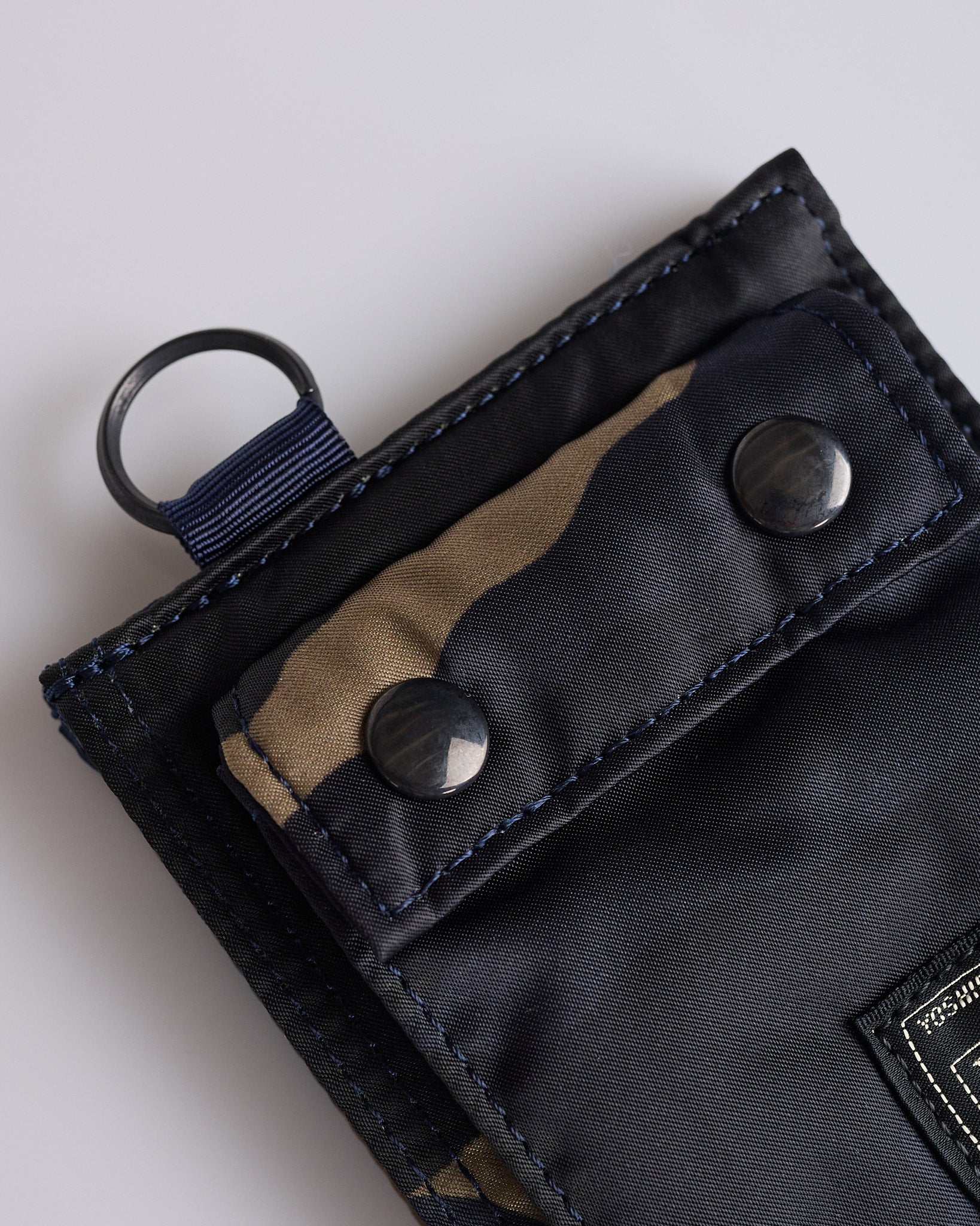 Porter Counter Shade Original Wallet Woodland Khaki – LESS 17